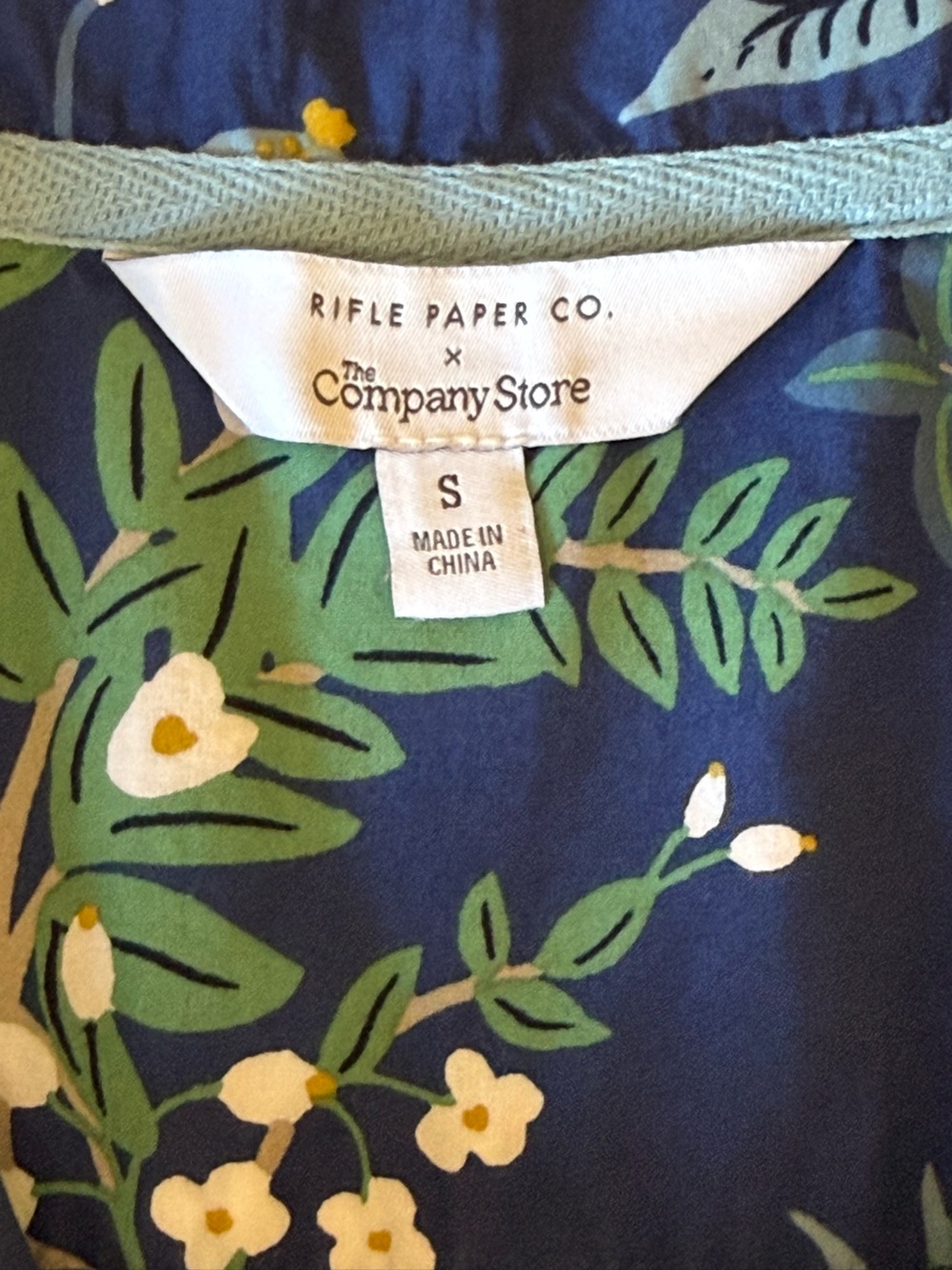 Paper Rifle Company x The Company Store Blue Floral Long-Sleeve Pajama Set Small - Picture 13 of 16